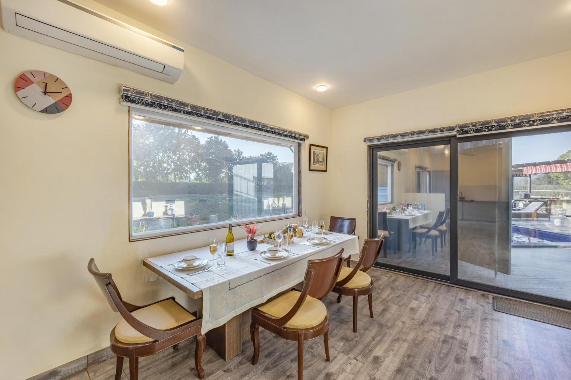 Elivaas Hidden Oasis 4Bhk With Pool, Mud House & Container House Βίλα Dhauj Εξωτερικό φωτογραφία