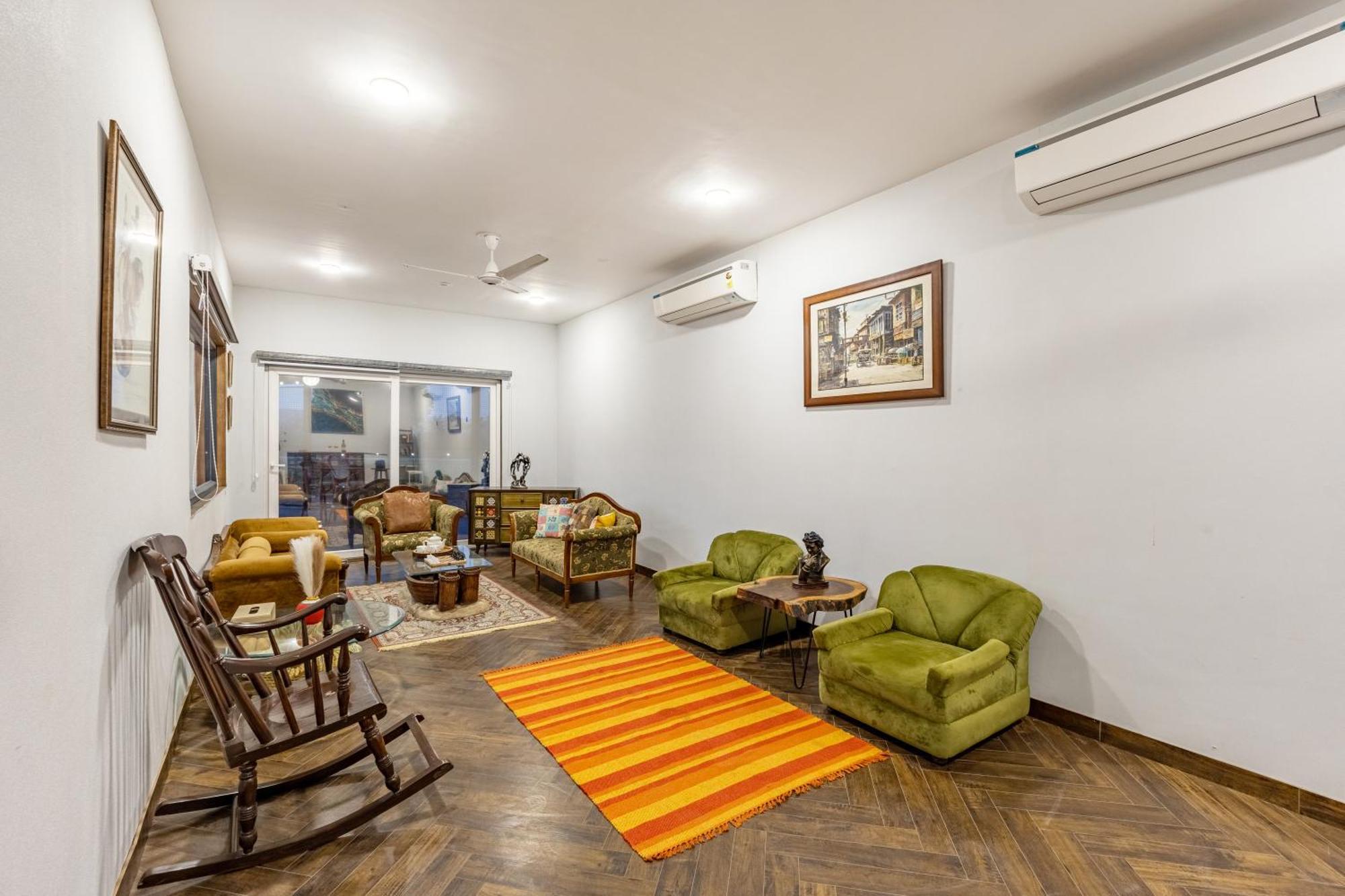 Elivaas Hidden Oasis 4Bhk With Pool, Mud House & Container House Βίλα Dhauj Εξωτερικό φωτογραφία