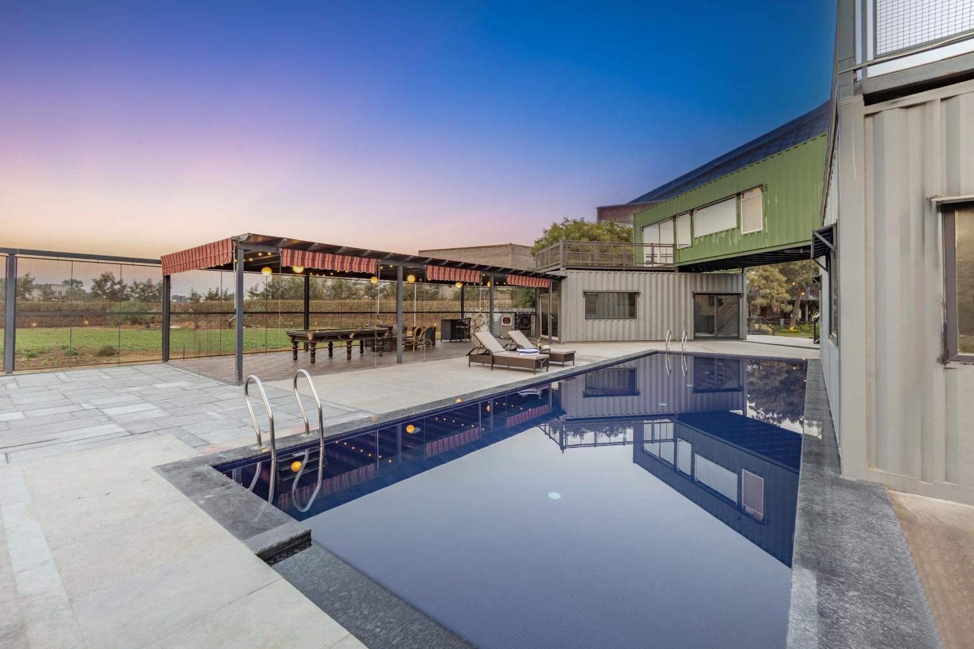 Elivaas Hidden Oasis 4Bhk With Pool, Mud House & Container House Βίλα Dhauj Εξωτερικό φωτογραφία